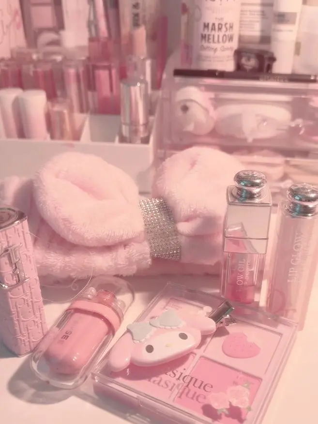 1n_Nigh6의 l, o, v, and E