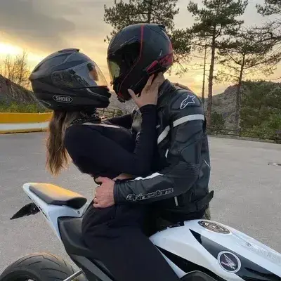 HumaneCorn0952의 Biker gf