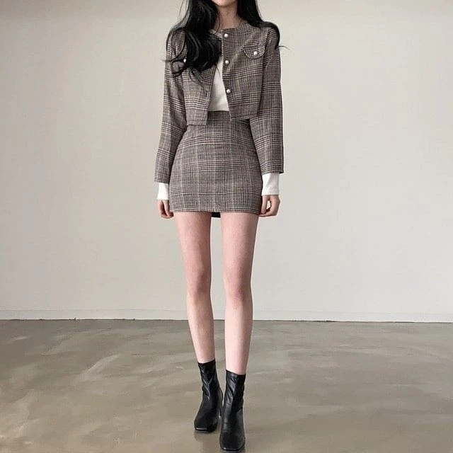 민정