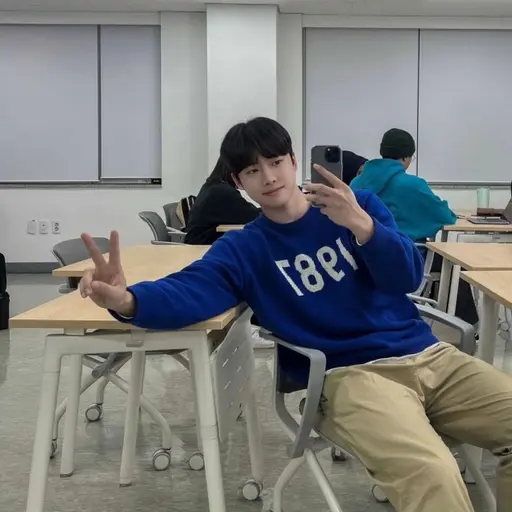 Itsseohu의 No 4가지 강다온