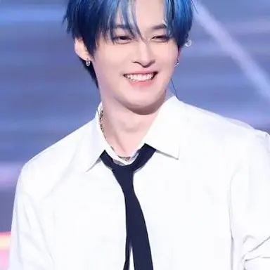 Profile image of Lee know