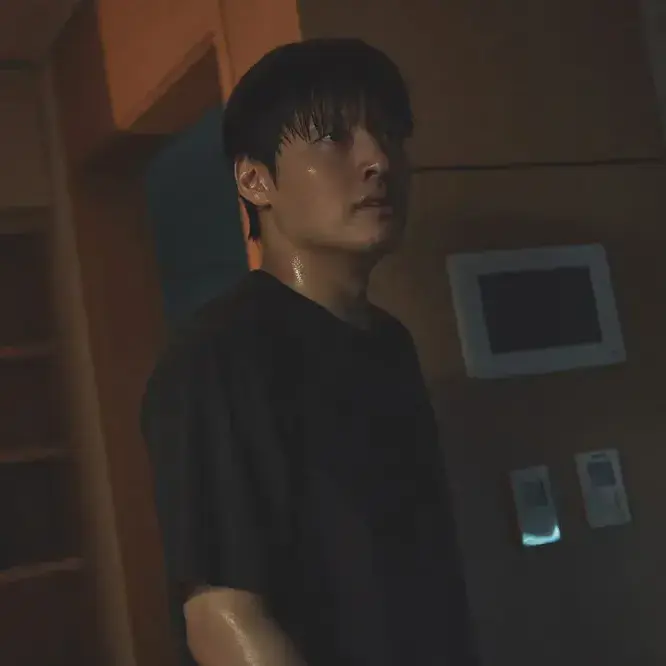 M1ng_1x의 84제곱미터 (84m²)