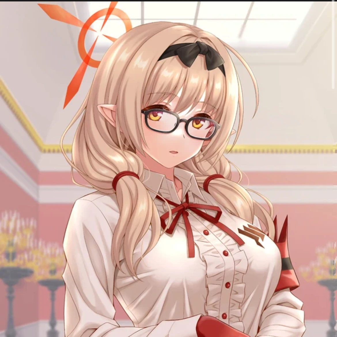 火宮チナツ