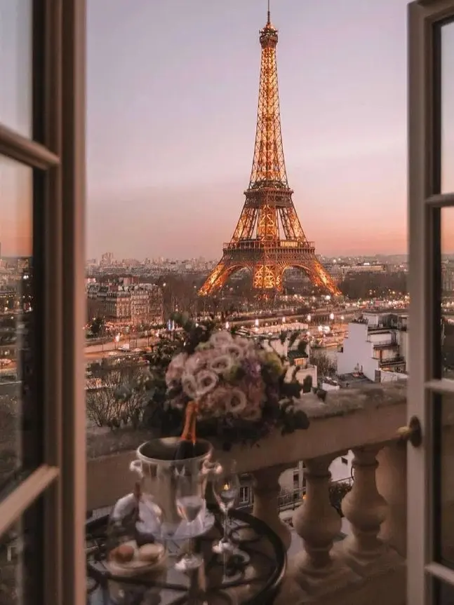 AstuteTrade8252의 いけない関係