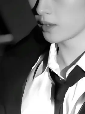 t.Leeknow_1025의 이 민 호