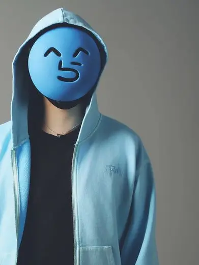 RPG.001의 ✦ ホ ス ト に 来 た 人