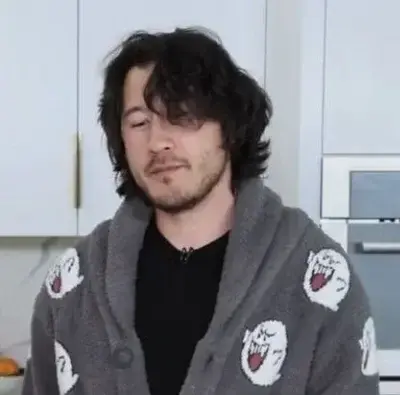 GivingSkirt7327의 Markiplier