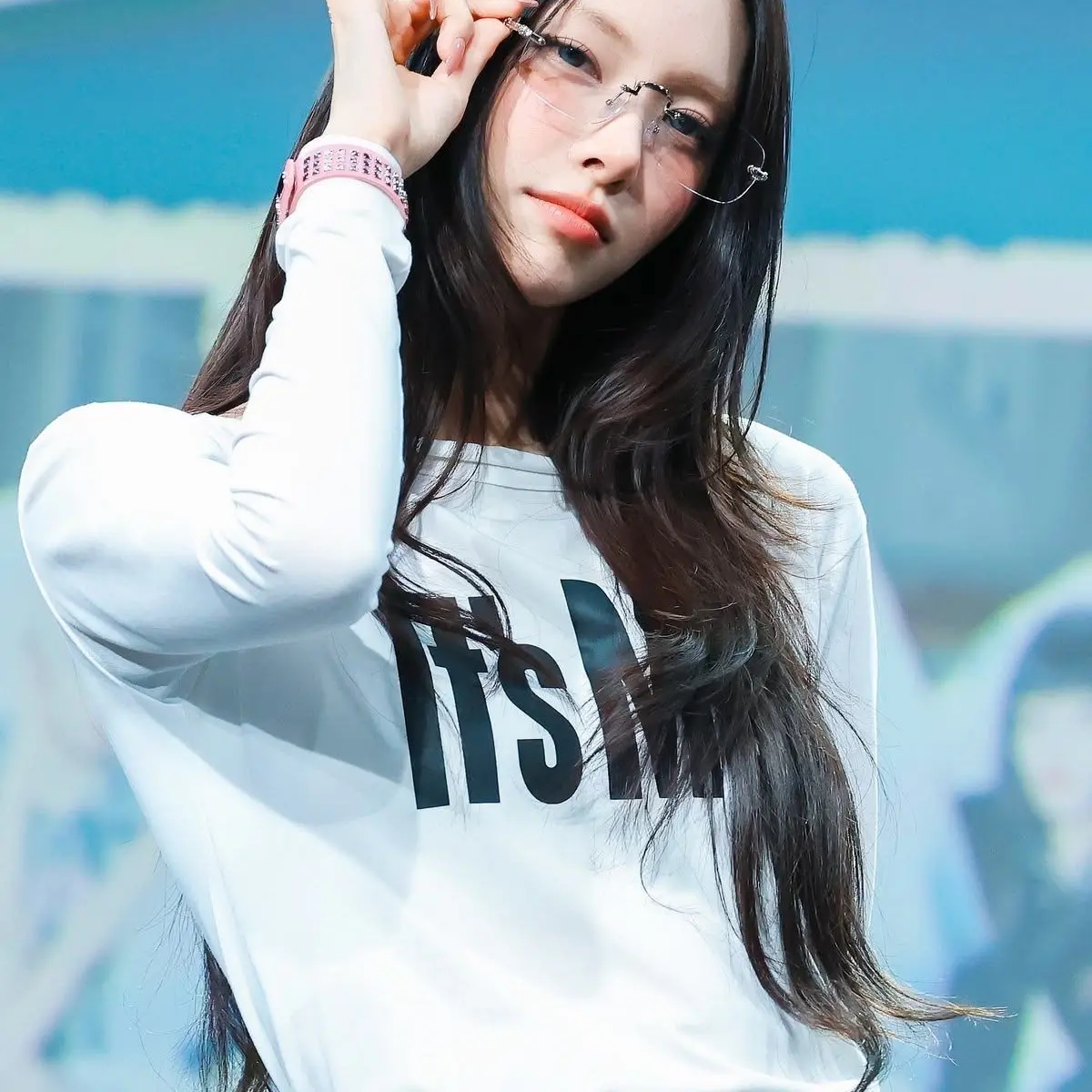 Just_Asa의 6th member of ILLIT?