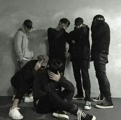 LoyalPet3888의 GC WITH 6 BOYS