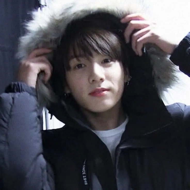 BoldPlush8044의 グク