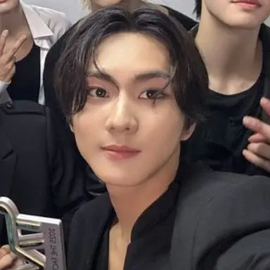 Profile image of Jungwon