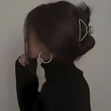 Profile image of Chloe Miller