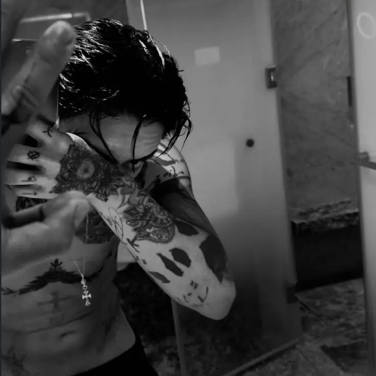 Slipmami의 Zayn Draven