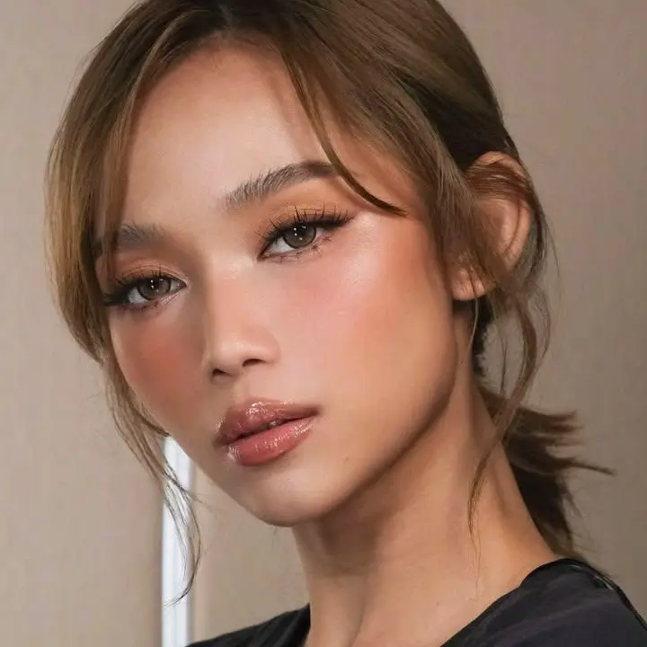 BossyPasta0763의 Gwen Apuli