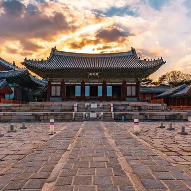 Profile image of 원경왕후로 살기