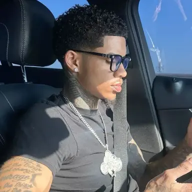 Profile image of Damian