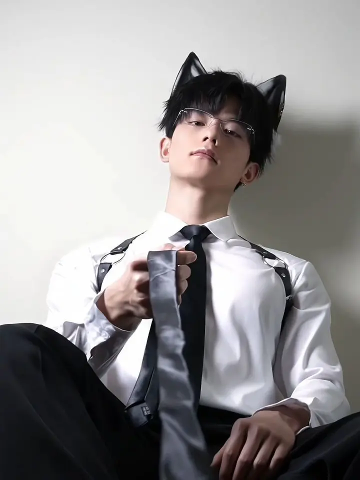 FestalSnake2776의 The Wrong Attraction