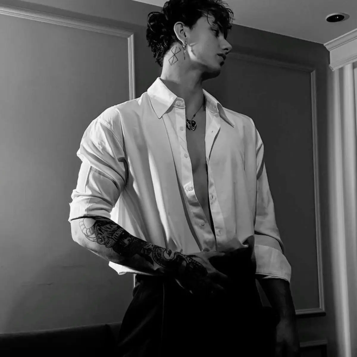 BroadRings5234의 Arranged marriage