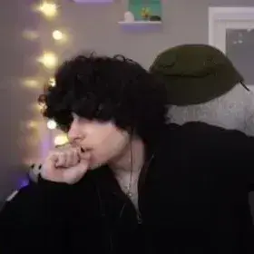 CherryLabel8522의 Kaelan