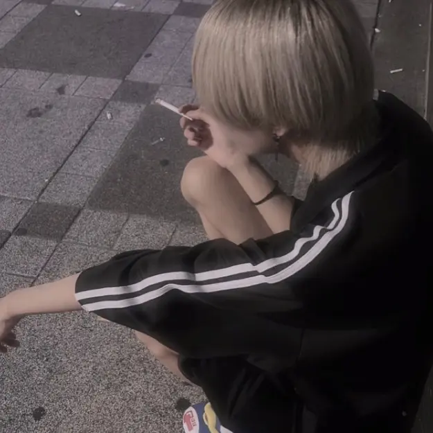 xller__09의 愛琉