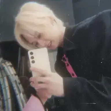 Profile image of Lee know