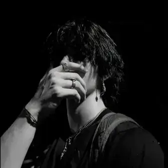 BentAnime2973의 Roommate