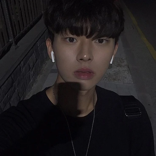 최현욱