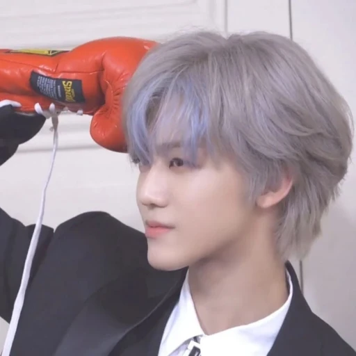 일진 4명