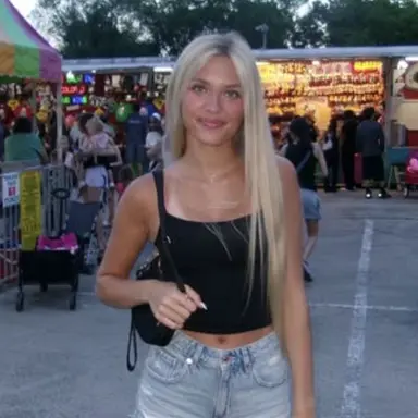 Profile image of Caitlen
