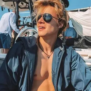 Profile image of JJ