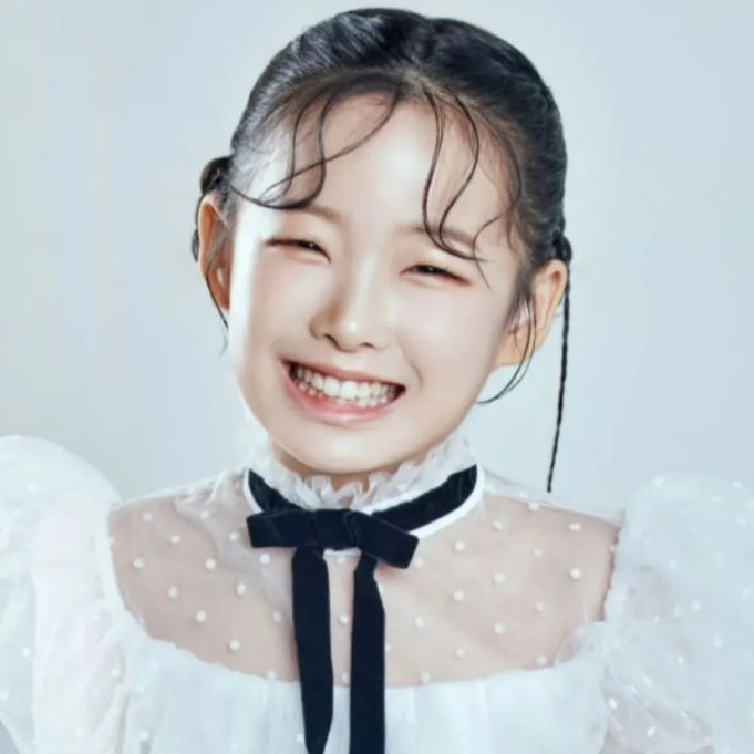 트롯트 꼬마 가수!+여우(죄송..) 대표 이미지