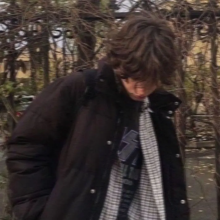 MuggyIdea8142의 Teen dad