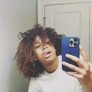Profile image of Kenzie - You