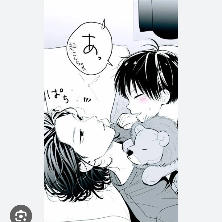 暁    茜