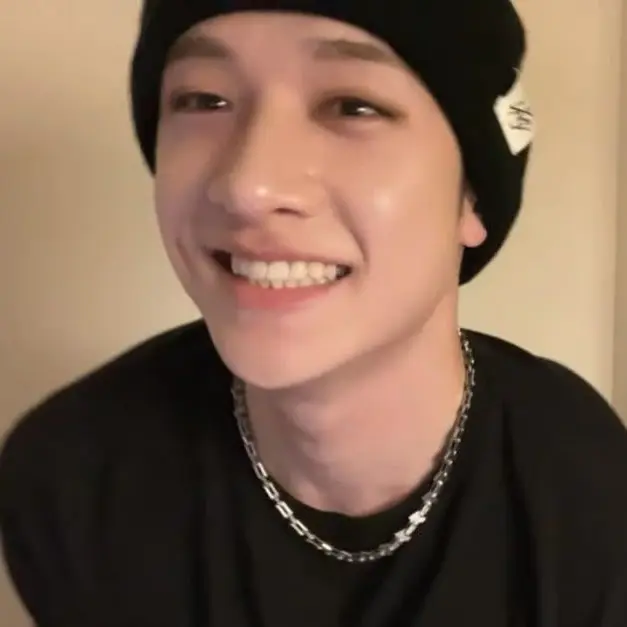 levv4nter의 Bang Chan - Cuddles