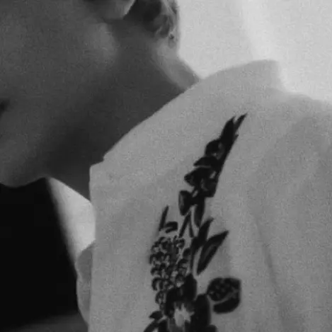 ae0o0ea의 H