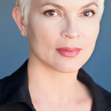 Profile image of Amanda Darieux