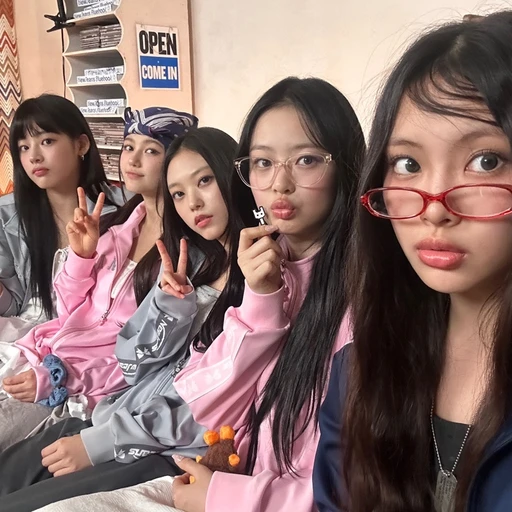 뉴진스무리