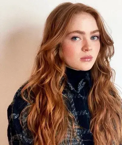 CoolBond7062의 Maya Vance