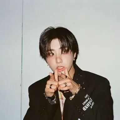 Profile image of han jisung.