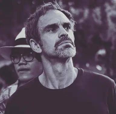 Profile image of Simon
