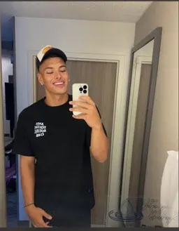 Profile image of Marlon