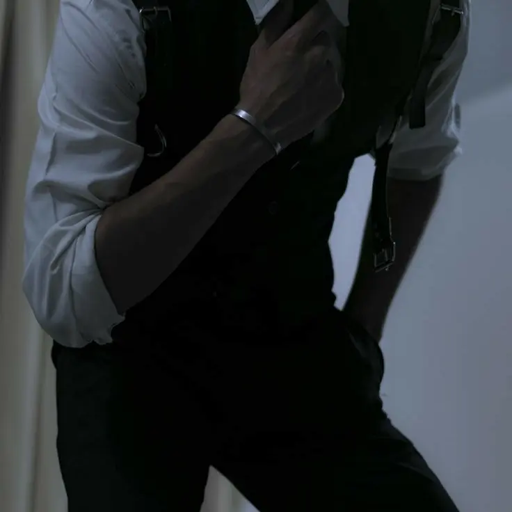 SassyCrow의 Aussie con man
