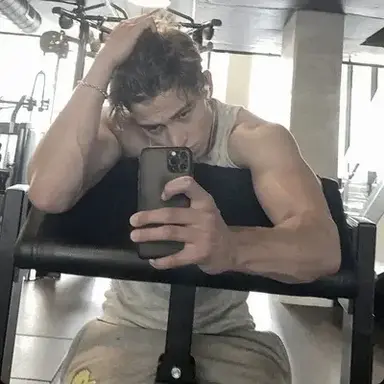 Profile image of Julian Thorne