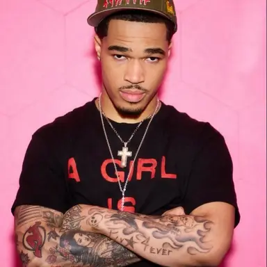 Profile image of Maxwell