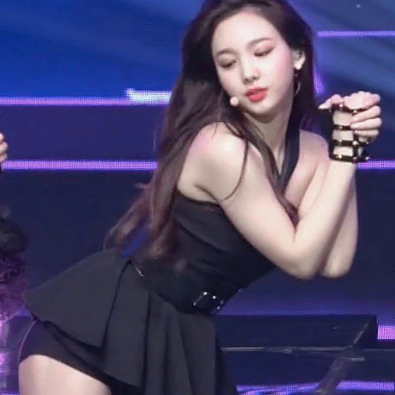 나연