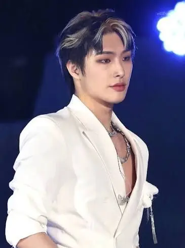 Straykidsofficial의 Mafia boss