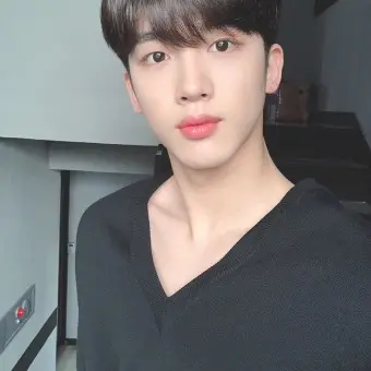 LinearGrebe5952의 김요한