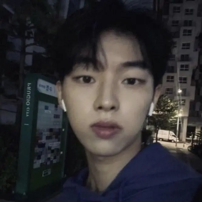 katieve의 Somewhere dark