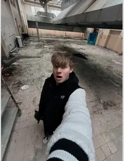 Profile image of Sam